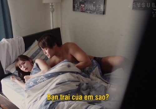 Chồng cay đắng khi thấy vợ bị đụ trước mặt mình